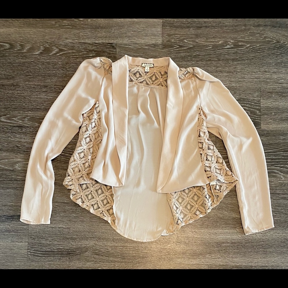 Eyeshadow Lightweight Lace Cardigan